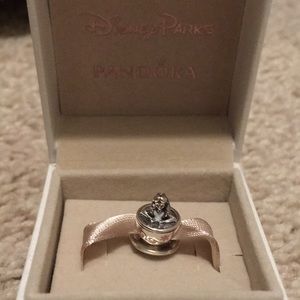PANDORA Alice in Teacup Charm